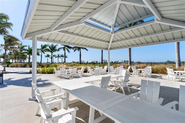 $1,550,000 | 6317 Turtle Grass Drive, Bradenton, FL 34210