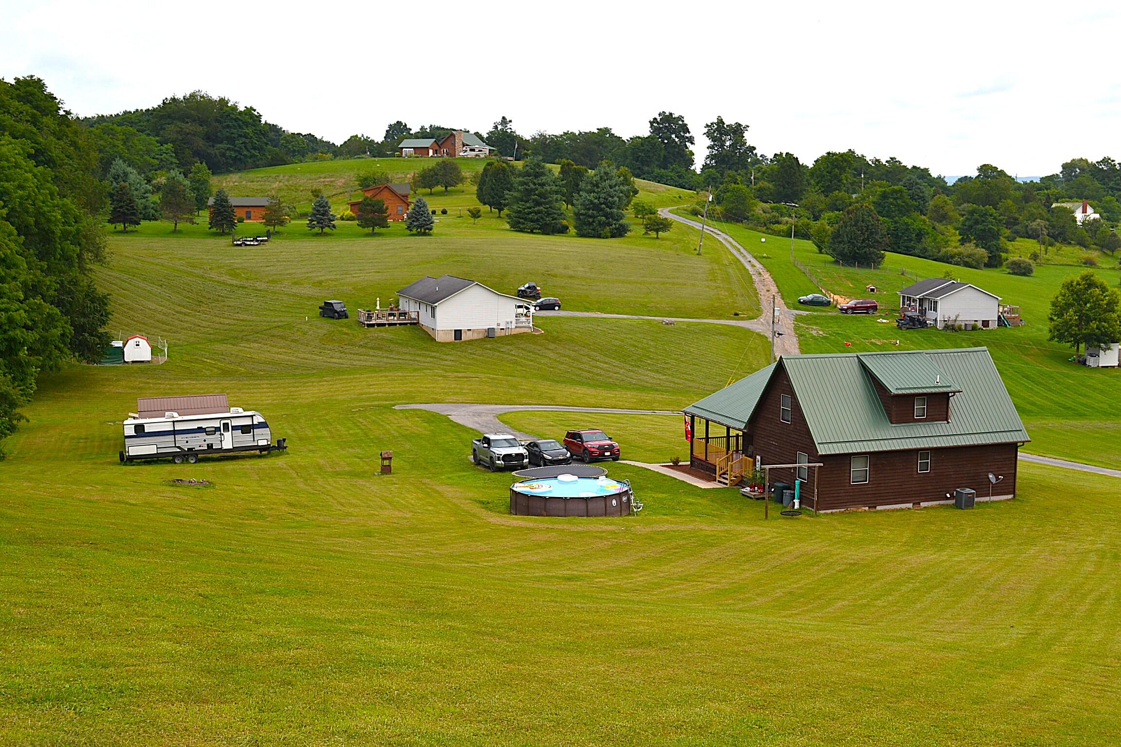 360 Valley Ridge Circle Frankford, WV 24938 - Photo 6 of 44 Gallery Image 6