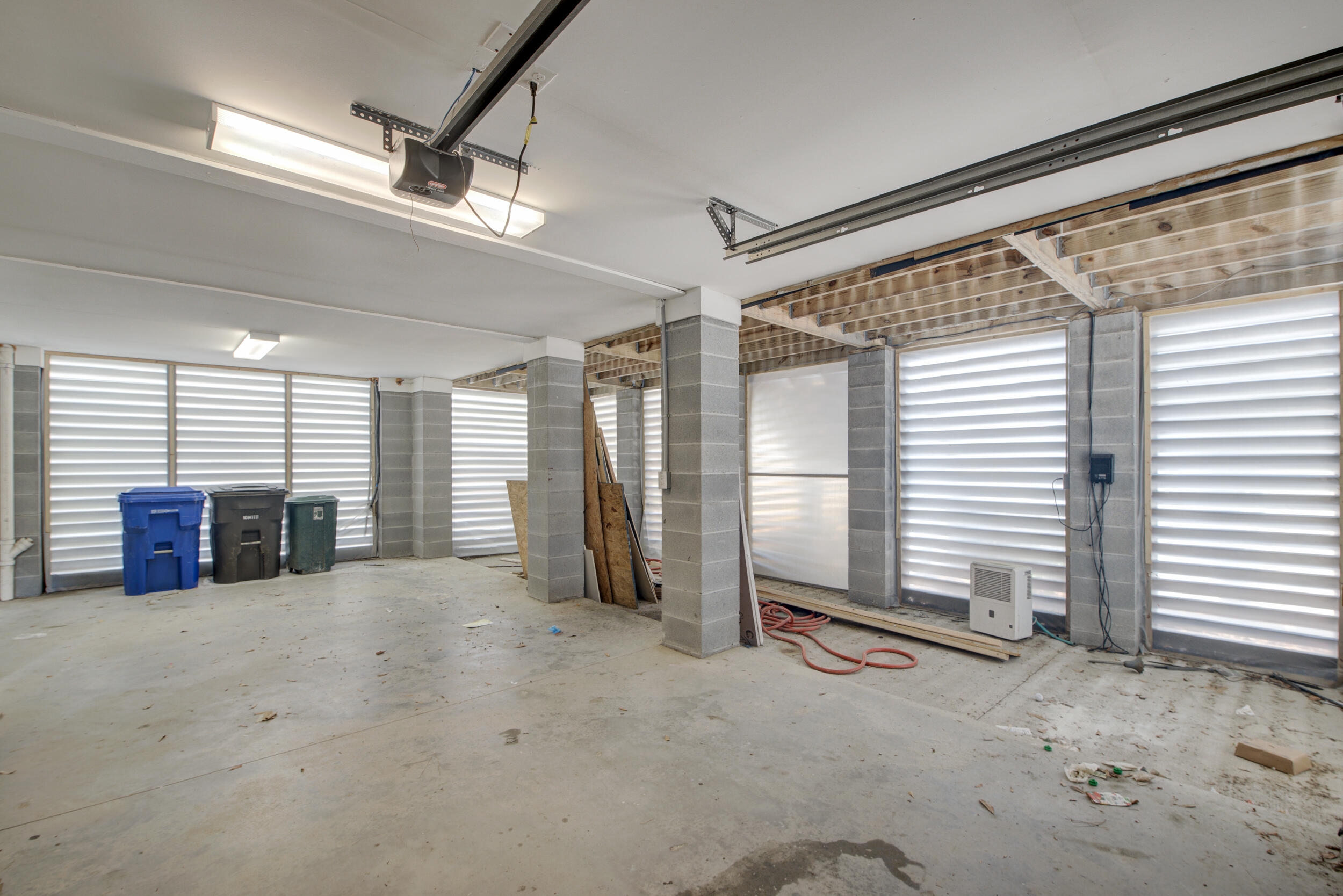 1489 Red Tide Road Mount Pleasant, SC 29466 - Photo 72 of 103 1489 Red Tide Rd-5