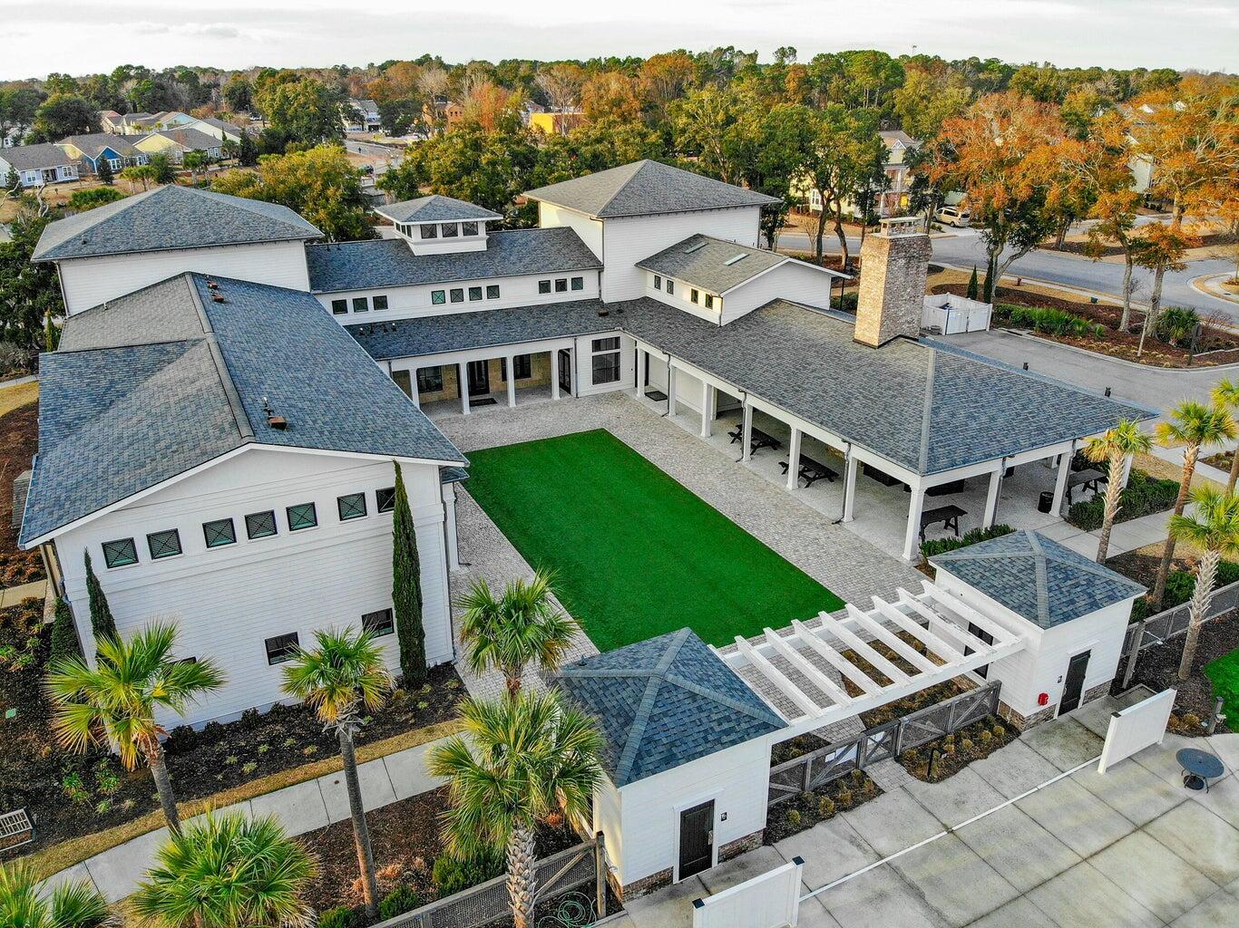 1489 Red Tide Road Mount Pleasant, SC 29466 - Photo 89 of 103 20220406161526569544000000-o