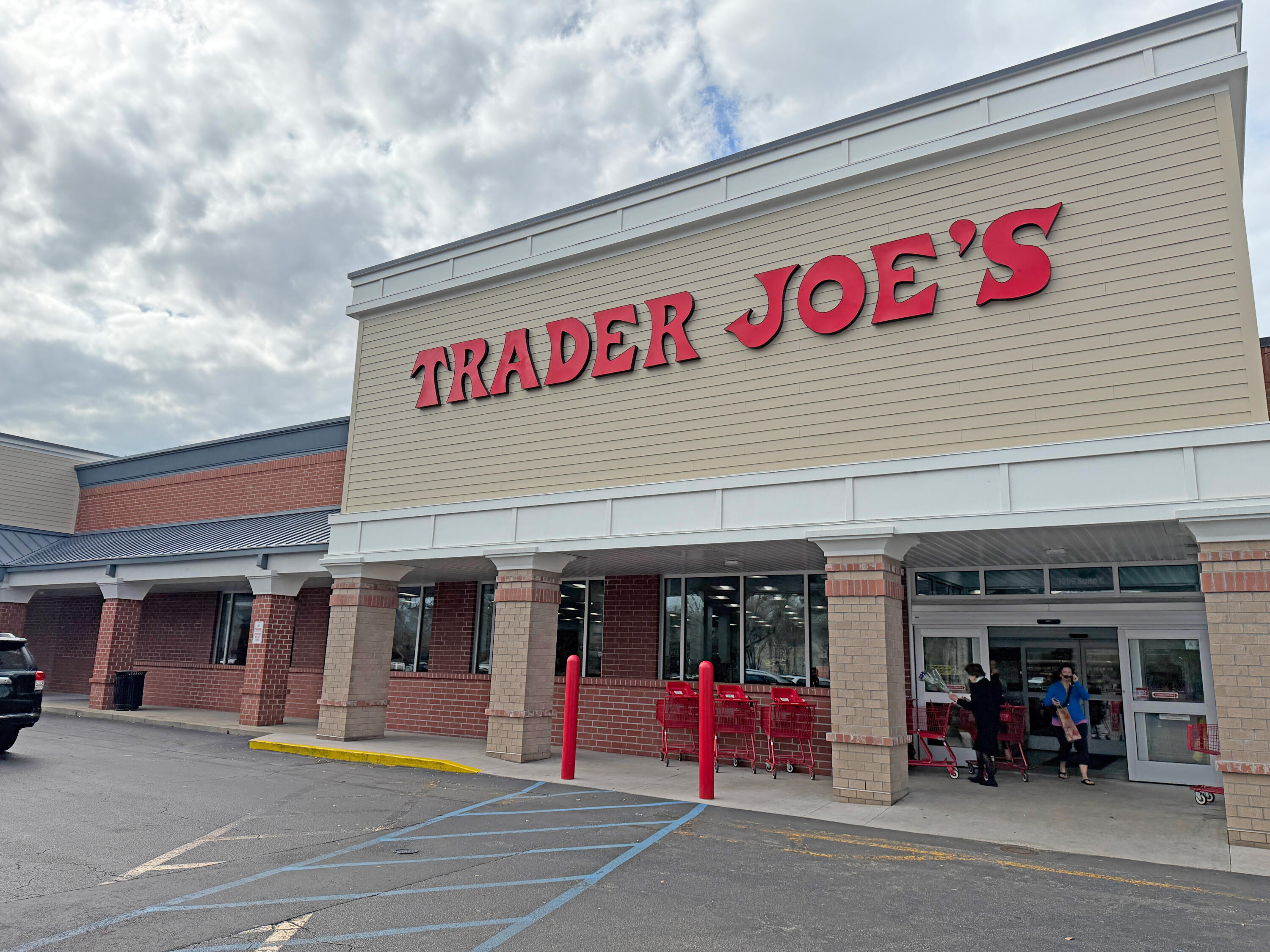 1489 Red Tide Road Mount Pleasant, SC 29466 - Photo 100 of 103 IMG_6198