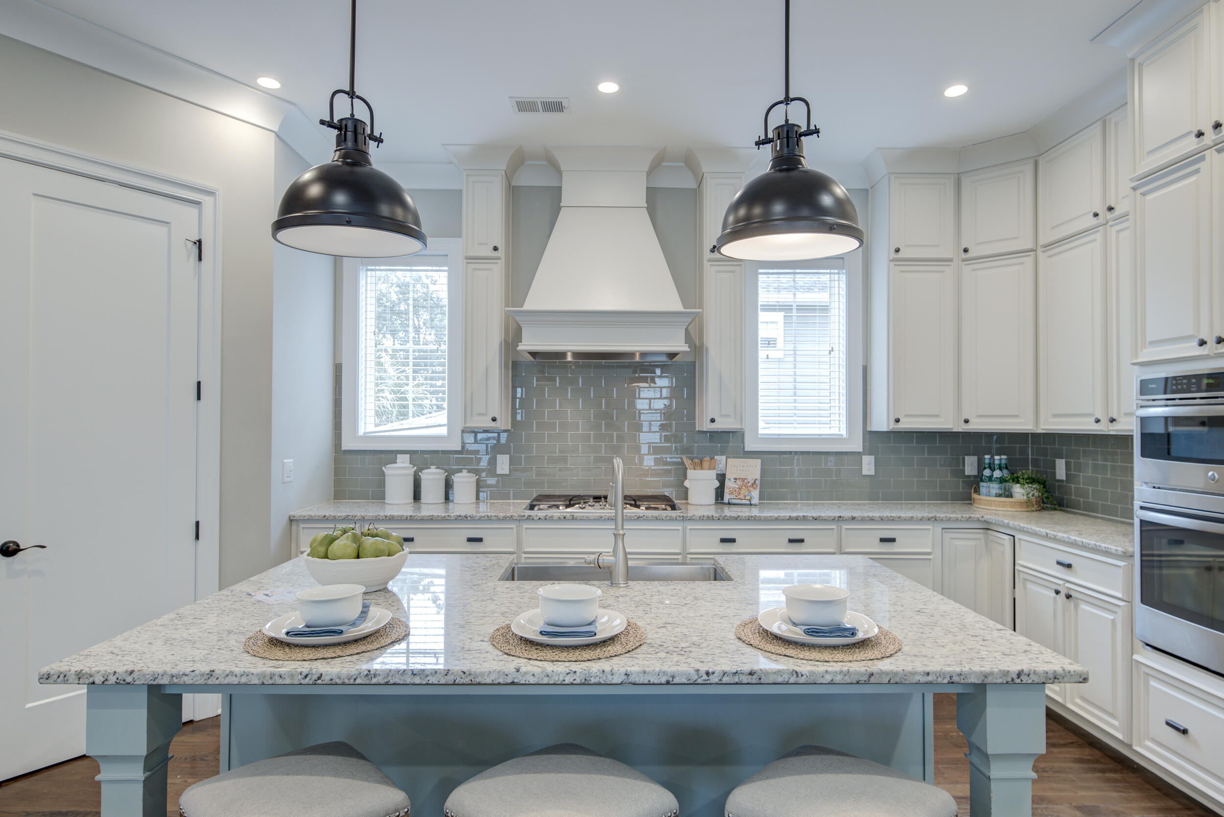 1489 Red Tide Road Mount Pleasant, SC 29466 - Photo 10 of 103 DSC_3236_37_38_39_40