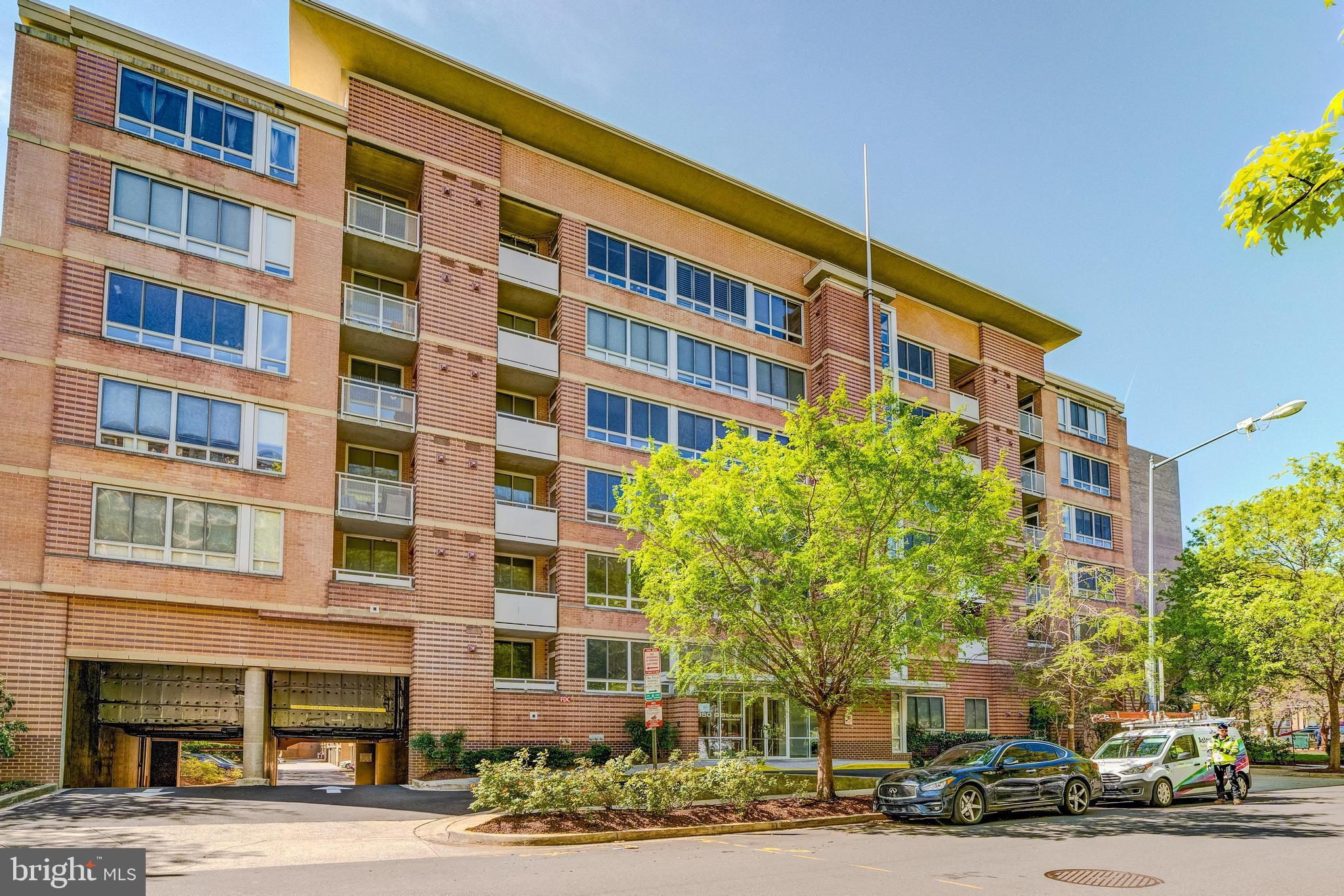 350 G Street Southwest, Unit N218 Washington, DC 20024 - Photo 37 of 53