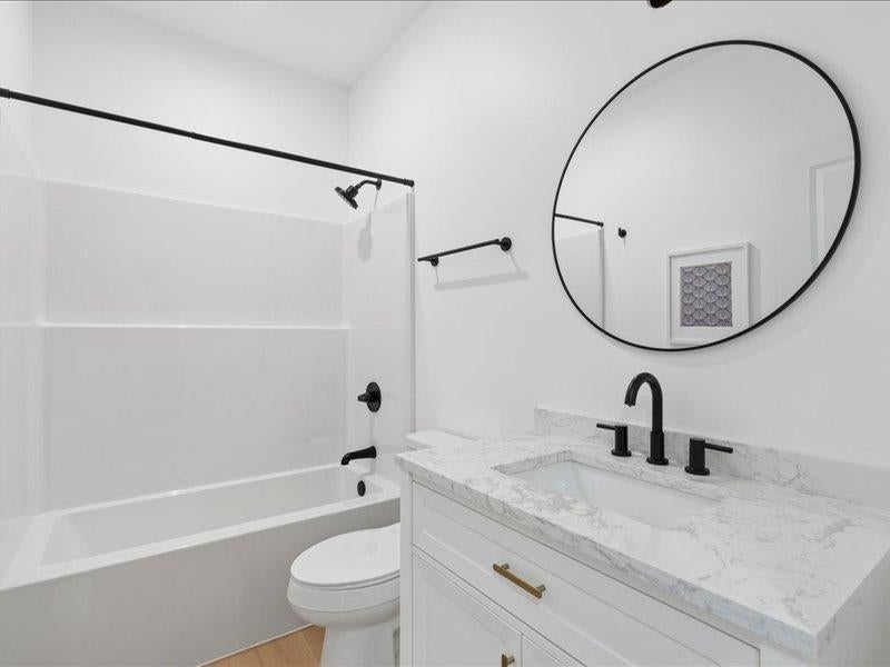 114 Cherry Lane Riverside, IA 52327 - Photo 11 of 28 Gallery Image 11