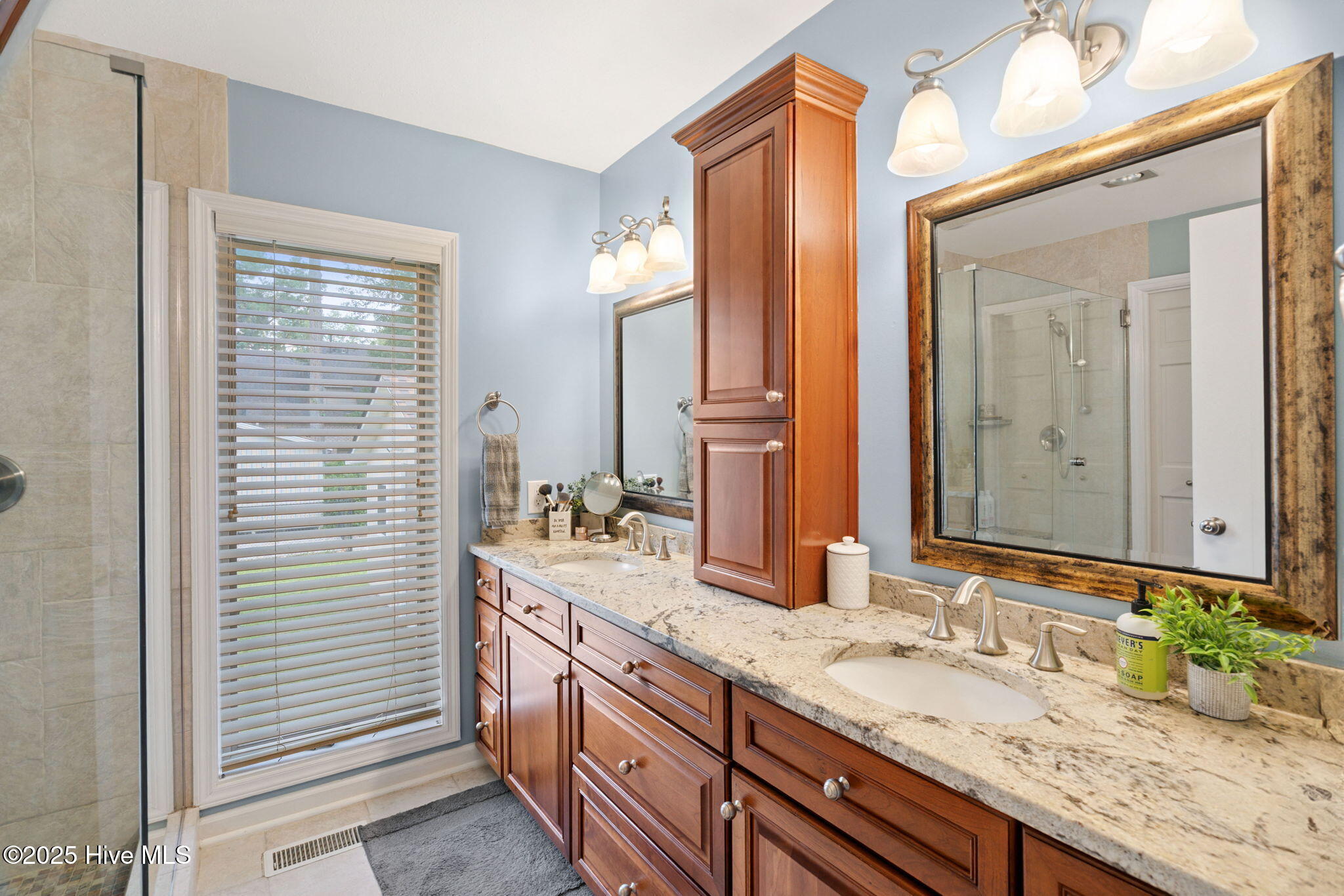 208 Outrigger Road New Bern, NC 28562 - Photo 33 of 71 89-web-or-mls-208-outrigger-rd