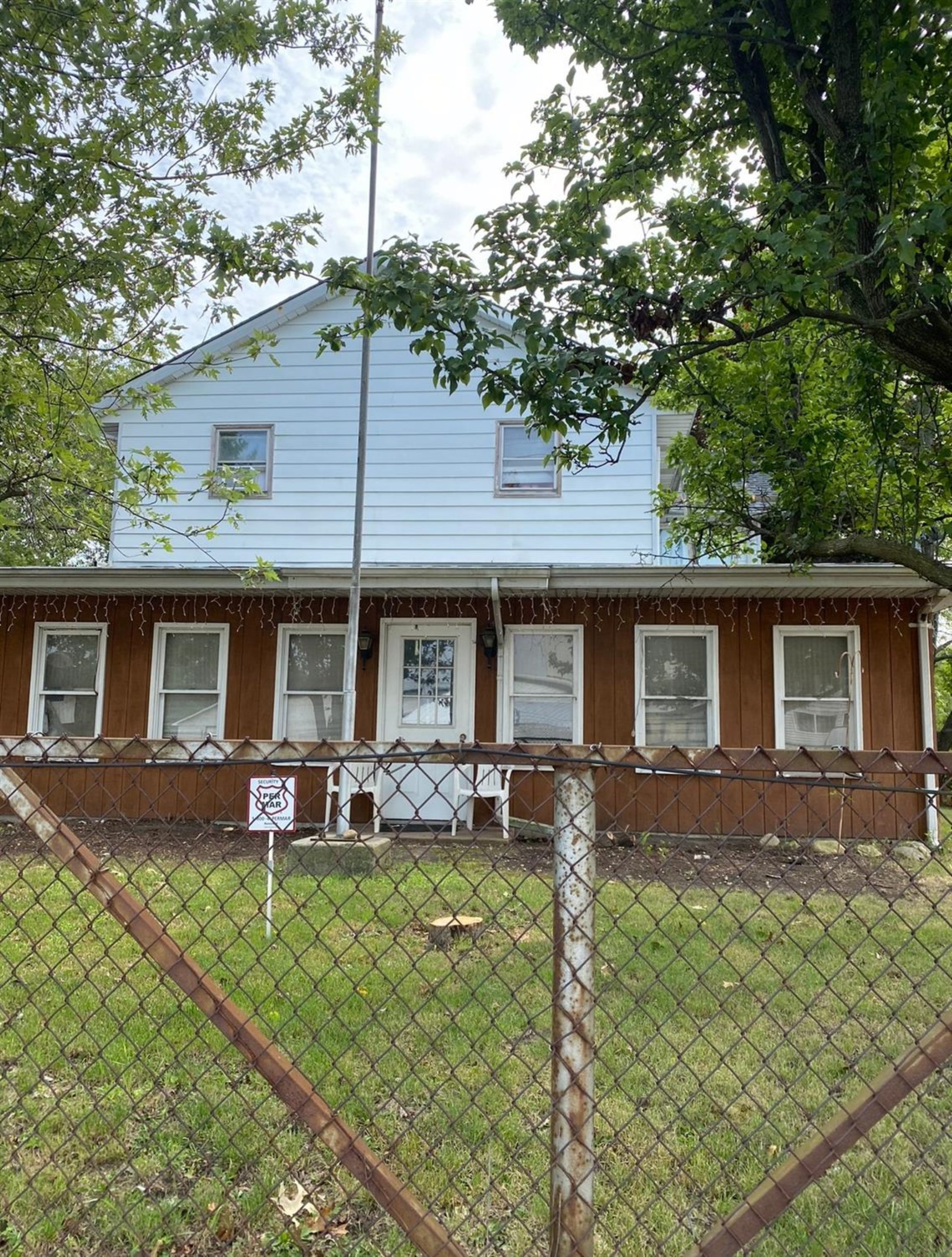 3351 Liverpool Road Lake Station, IN 46405 - Photo 1 of 1 1900x2507