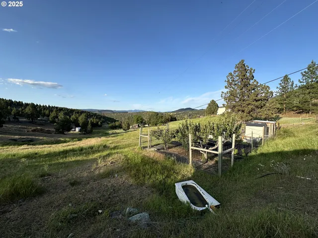 $380,000 | 27028 Adam Road, Canyon City, OR 97820