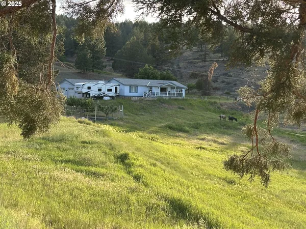 $380,000 | 27028 Adam Road, Canyon City, OR 97820