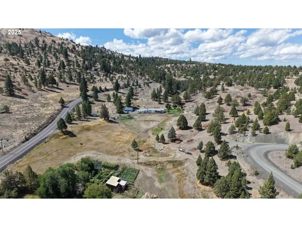 $380,000 | 27028 Adam Road, Canyon City, OR 97820