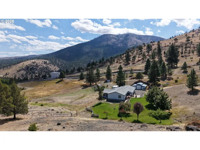 $380,000 | 27028 Adam Road, Canyon City, OR 97820