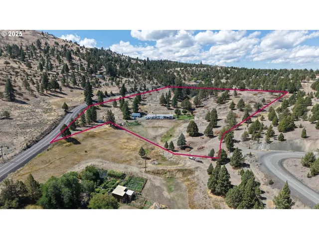 $380,000 | 27028 Adam Road, Canyon City, OR 97820