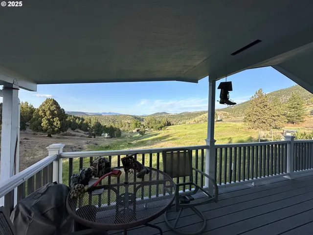 $380,000 | 27028 Adam Road, Canyon City, OR 97820