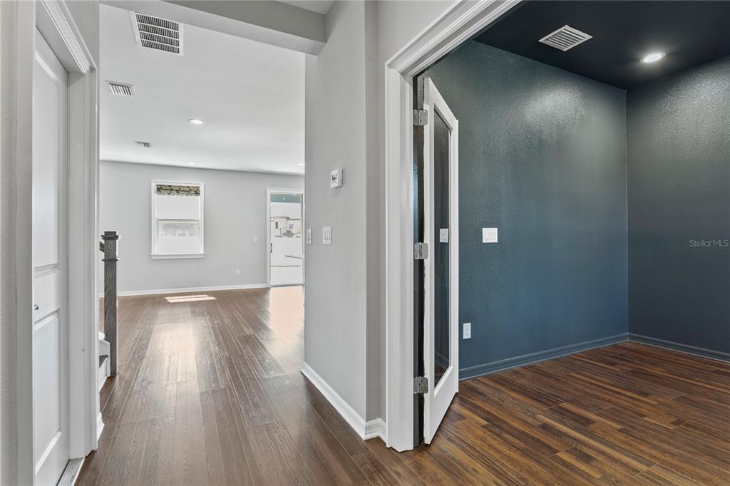 1221 Montgomery Bell Road Wesley Chapel, FL 33543 - Photo 2 of 32