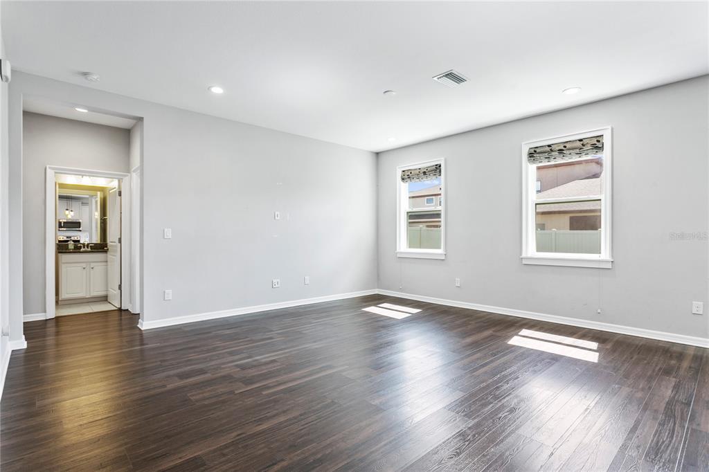 1221 Montgomery Bell Road Wesley Chapel, FL 33543 - Photo 5 of 32