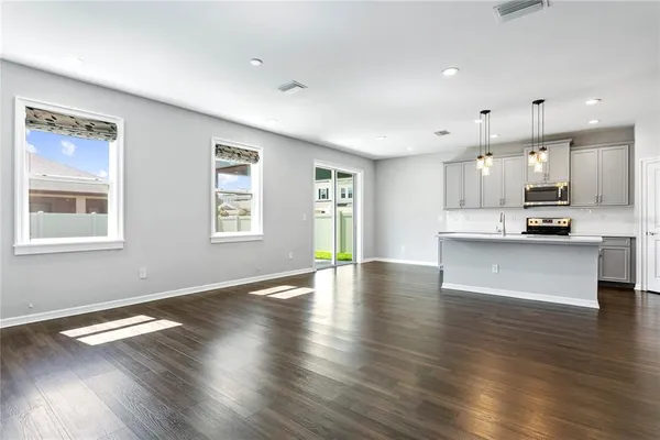 $2,900 | 1221 Montgomery Bell Road, Wesley Chapel, FL 33543