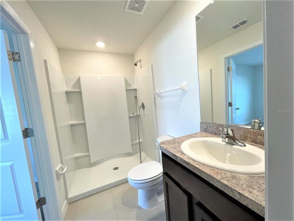 550 Calico Scallop Street Ruskin, FL 33570 - Photo 12 of 36