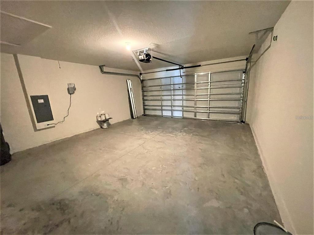 550 Calico Scallop Street Ruskin, FL 33570 - Photo 14 of 36