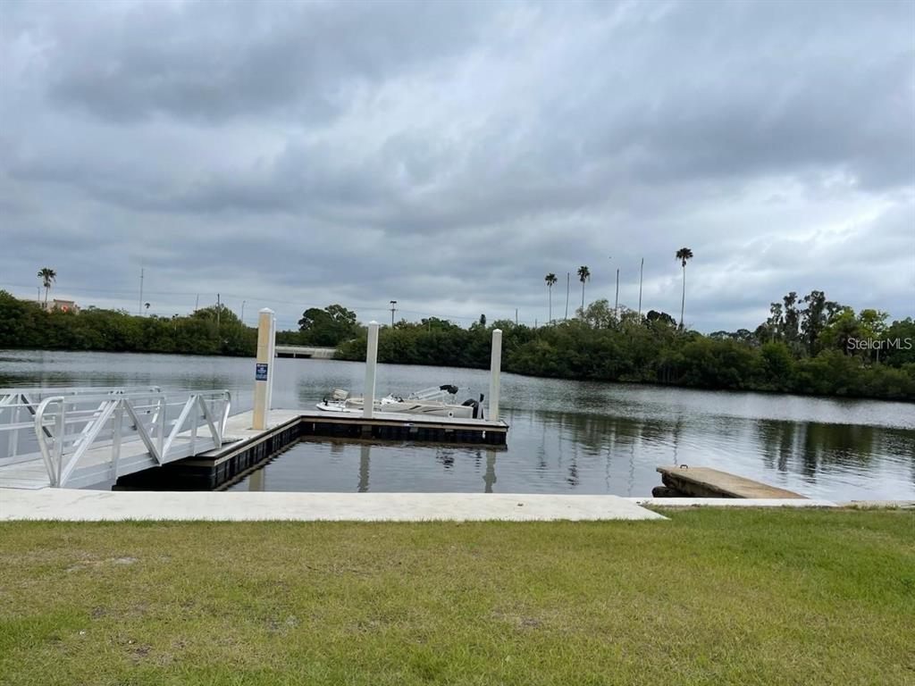 550 Calico Scallop Street Ruskin, FL 33570 - Photo 33 of 36