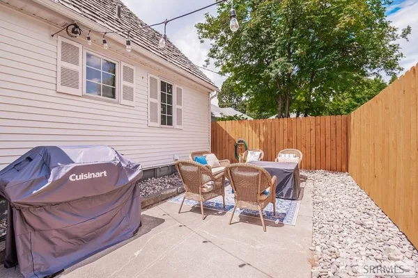 $525,000 | 2095 S Boulevard, Idaho Falls, ID 83404