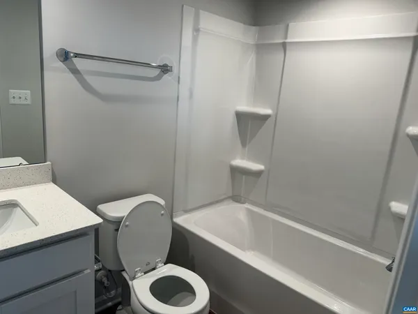 $2,350 | 99 Oldfield Drive, Charlottesville, VA 22902
