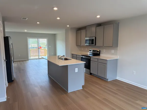 $2,350 | 99 Oldfield Drive, Charlottesville, VA 22902