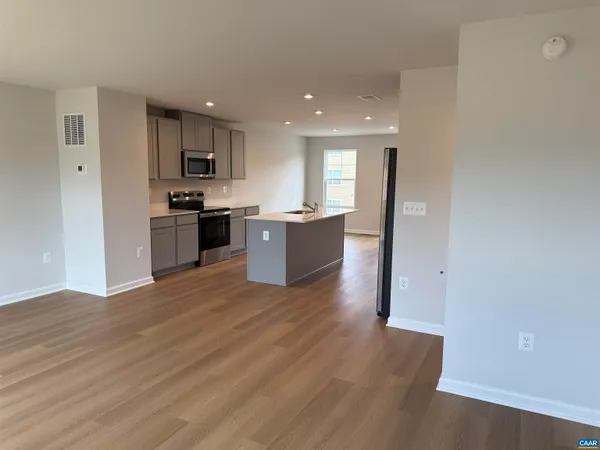 $2,350 | 99 Oldfield Drive, Charlottesville, VA 22902