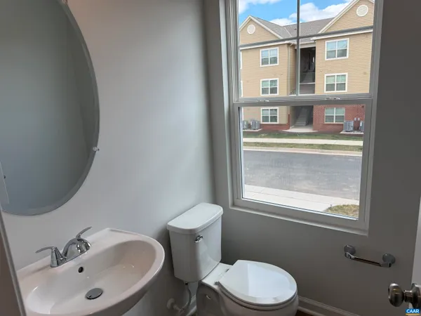 $2,350 | 99 Oldfield Drive, Charlottesville, VA 22902