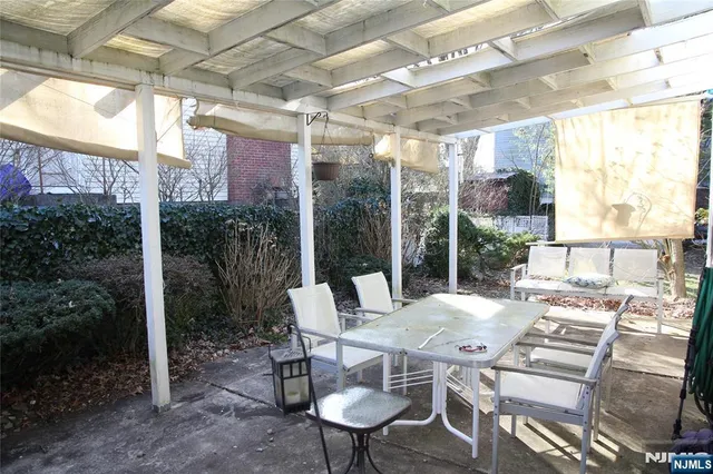 $4,800 | 284 Hickory Avenue, Tenafly, NJ 07670