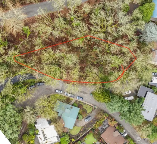 $549,950 | 2211 16th Avenue East, Seattle, WA 98112