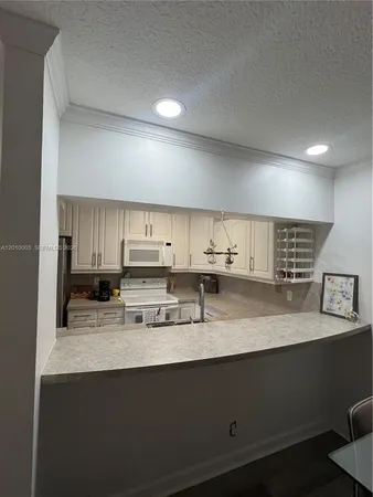 $2,550 | 3357 Cocoplum Circle, Unit 33133, Coconut Creek, FL 33063