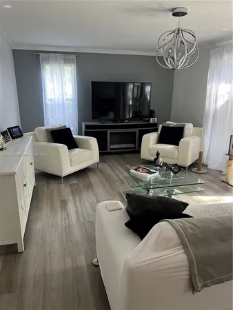 $2,550 | 3357 Cocoplum Circle, Unit 33133, Coconut Creek, FL 33063