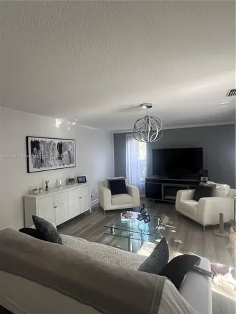 $2,550 | 3357 Cocoplum Circle, Unit 33133, Coconut Creek, FL 33063