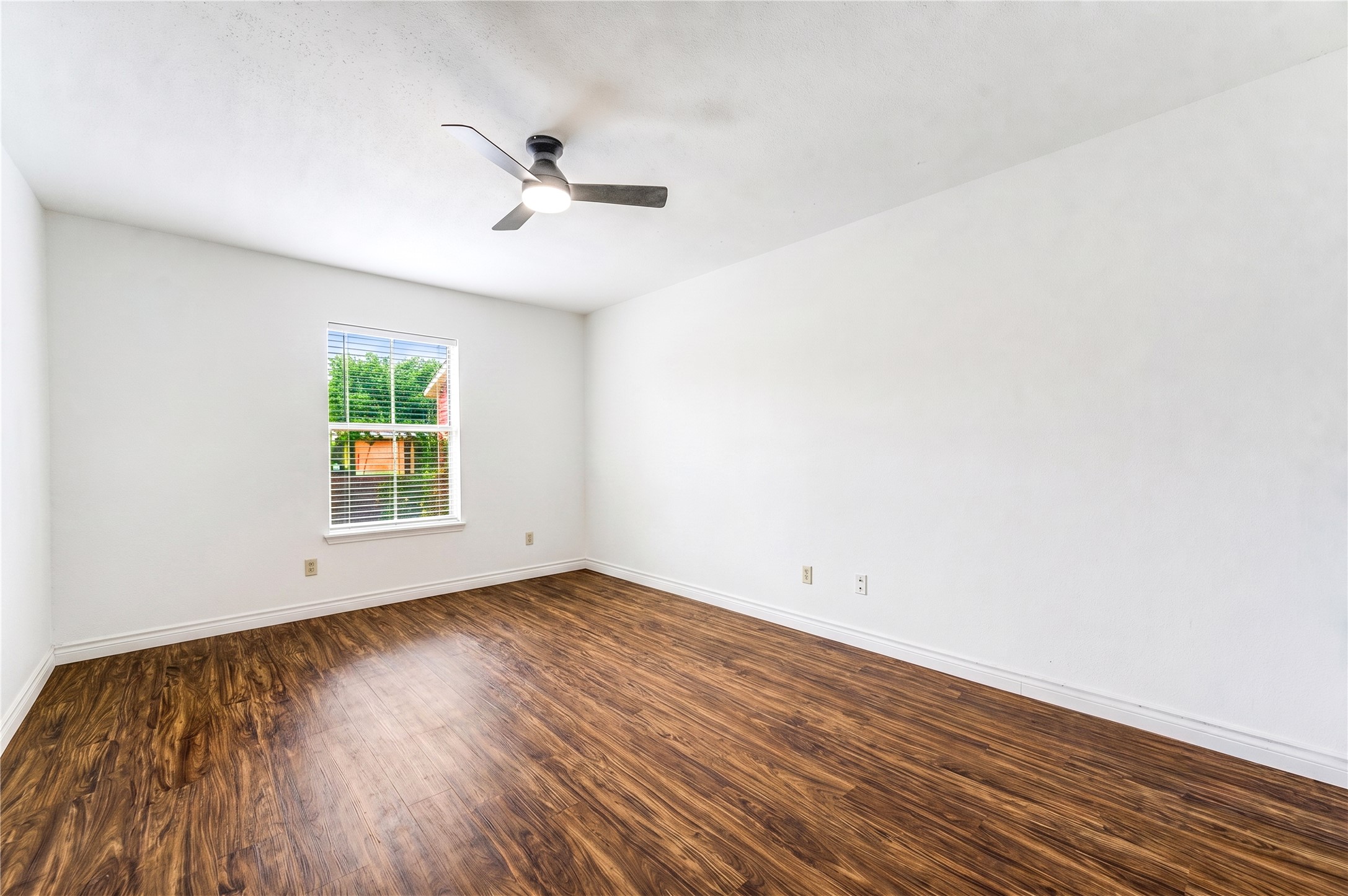 830 Threadneedle Street, Unit 224 Houston, TX 77079 - Photo 12 of 42 Gallery Image 12