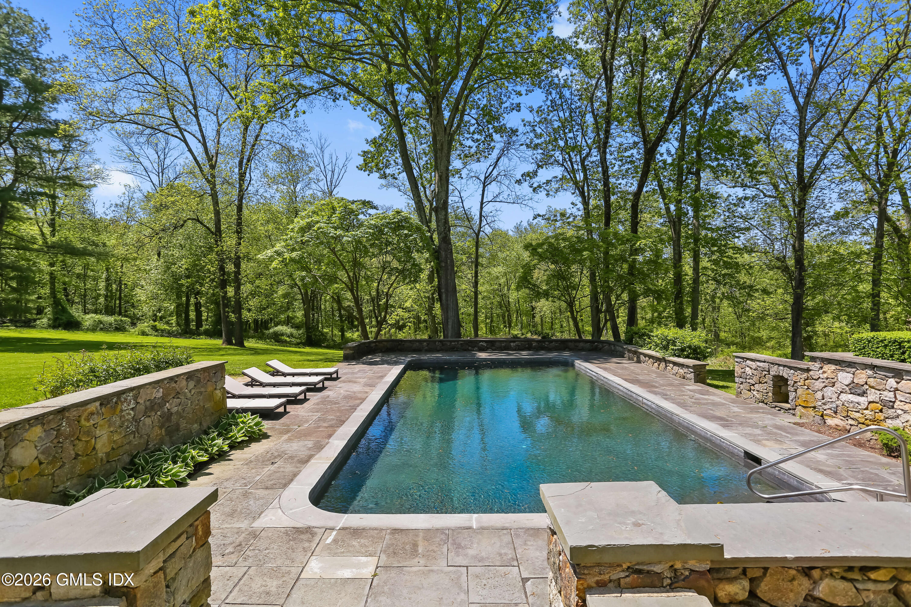530 Round Hill Road Greenwich, CT 06831 - Photo 57 of 63 16.15