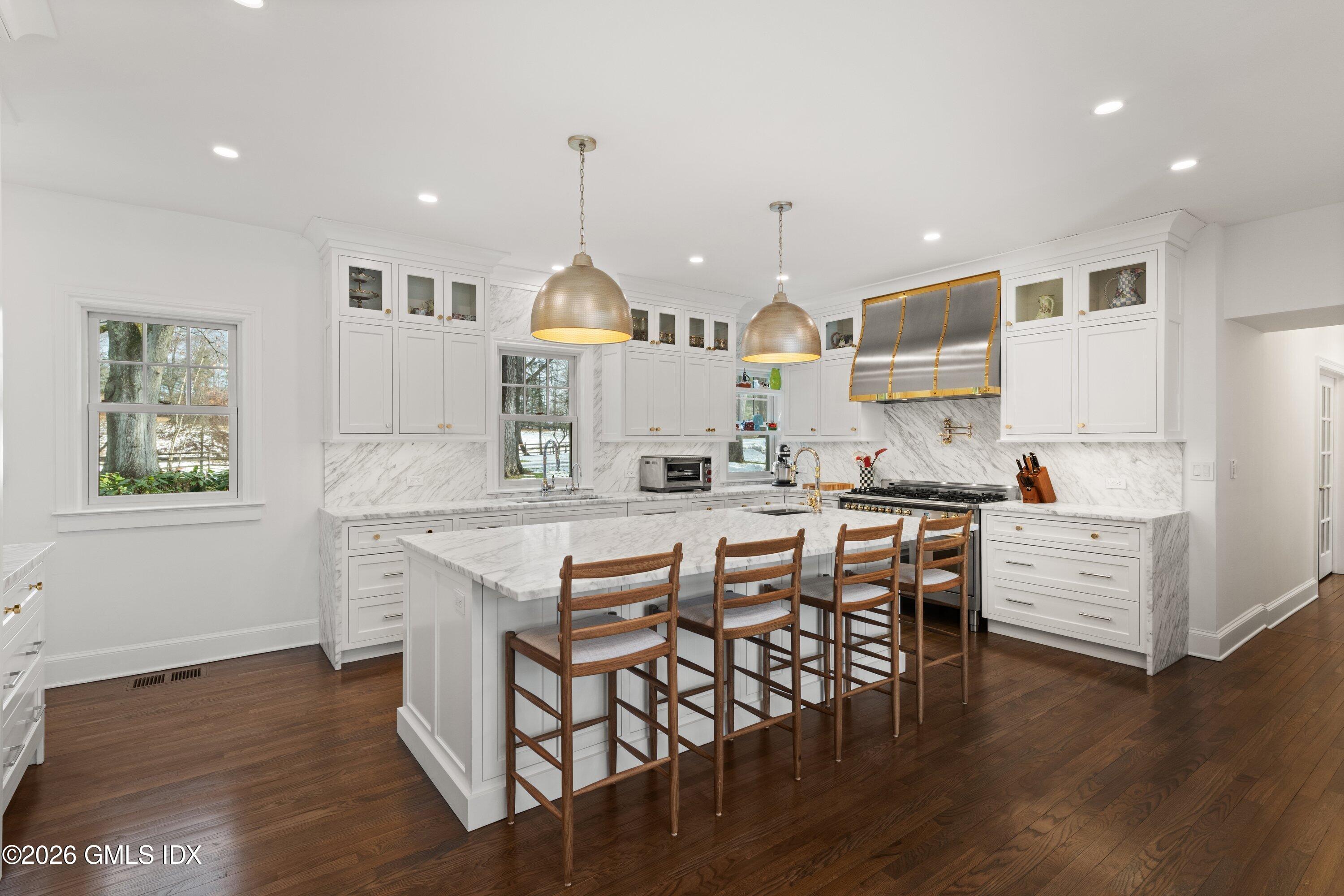 530 Round Hill Road Greenwich, CT 06831 - Photo 10 of 63 2.36 Gourmet Kitchen