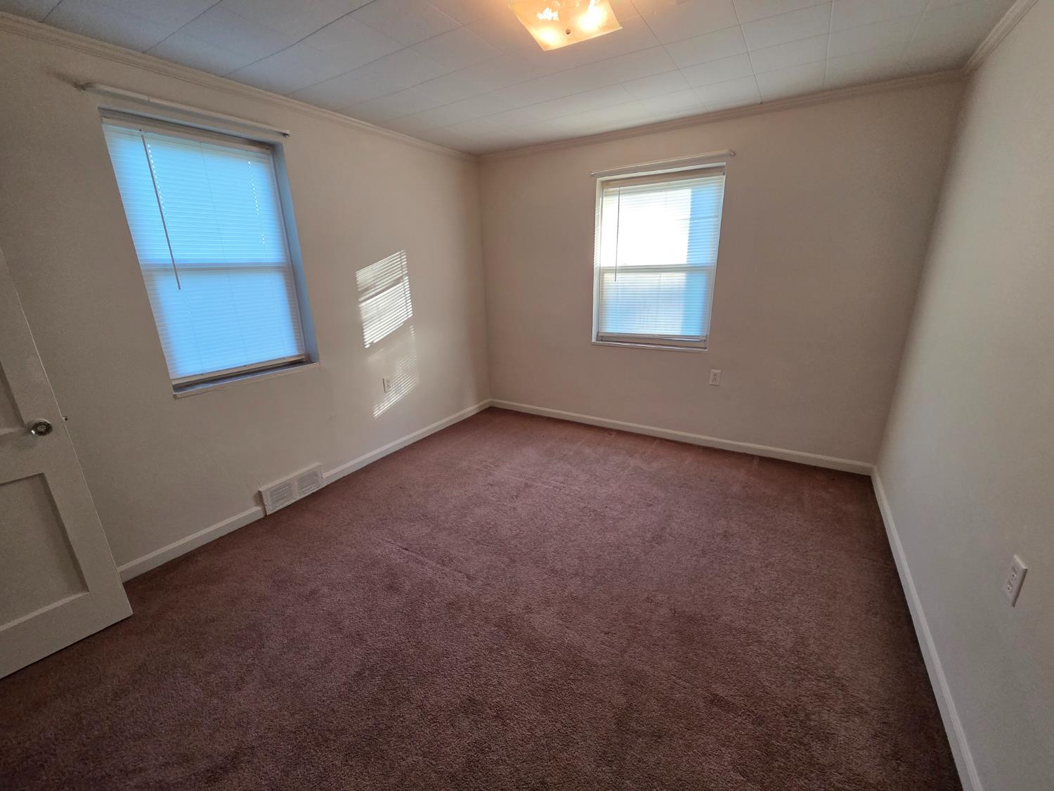 706 Ridge Avenue Aurora, IN 47001 - Photo 11 of 16