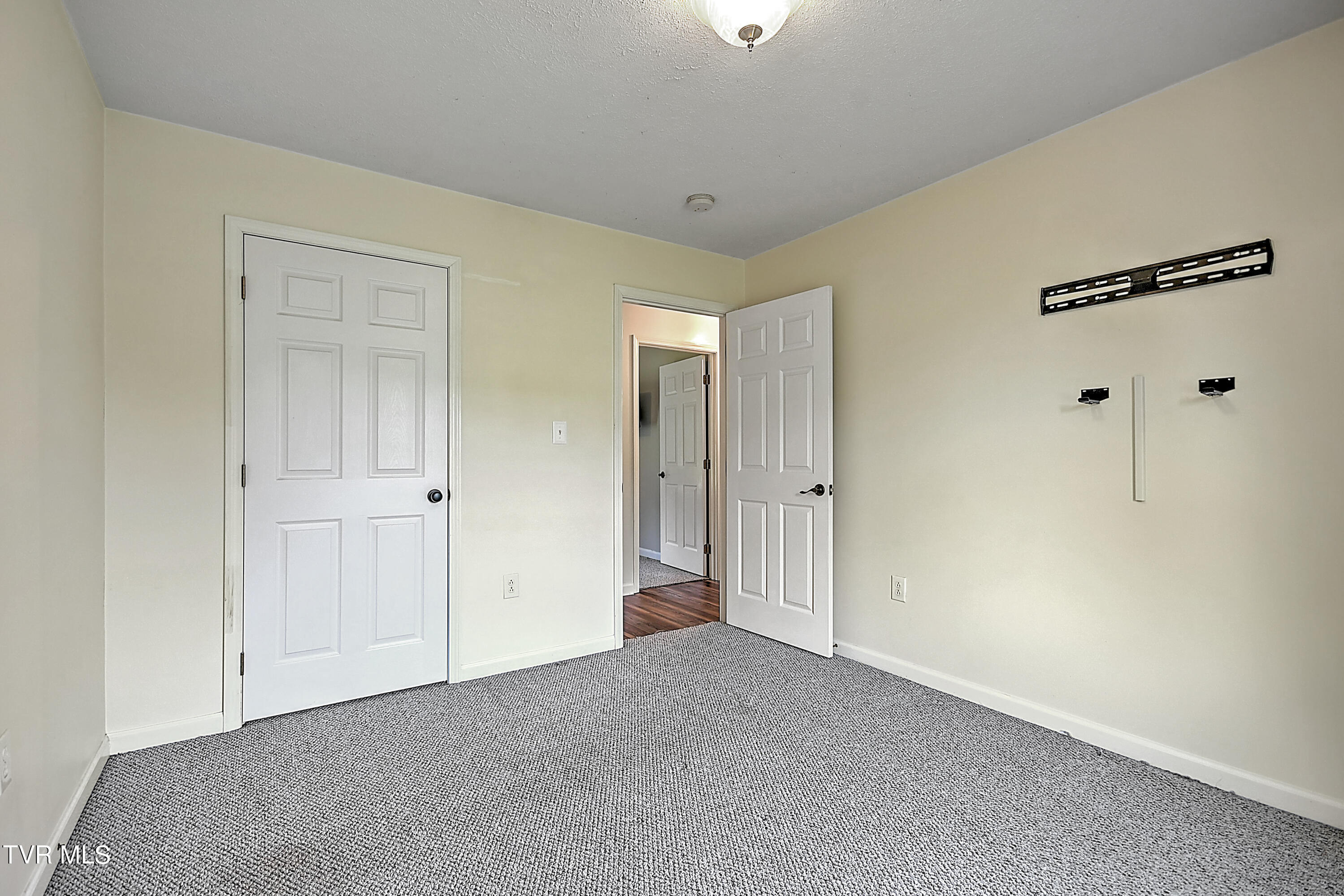 20620 Haskell Station Road Bristol, VA 24202 - Photo 22 of 47 20620 Haskell Station Rd Gdawg-33