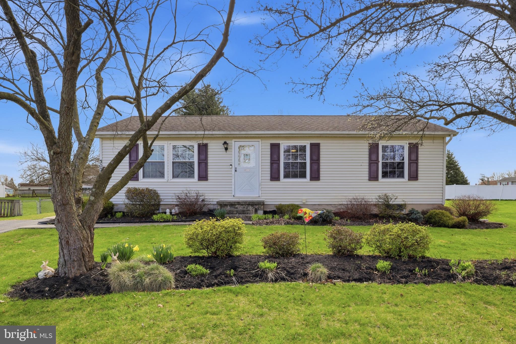 3075 Muirfield Road Dover, PA 17315 - Photo 1 of 53