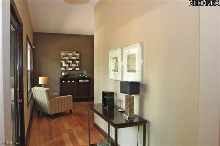 16835 Woodleaf Road Strongsville, OH 44136 - Photo 10 of 25 Gallery Image 10