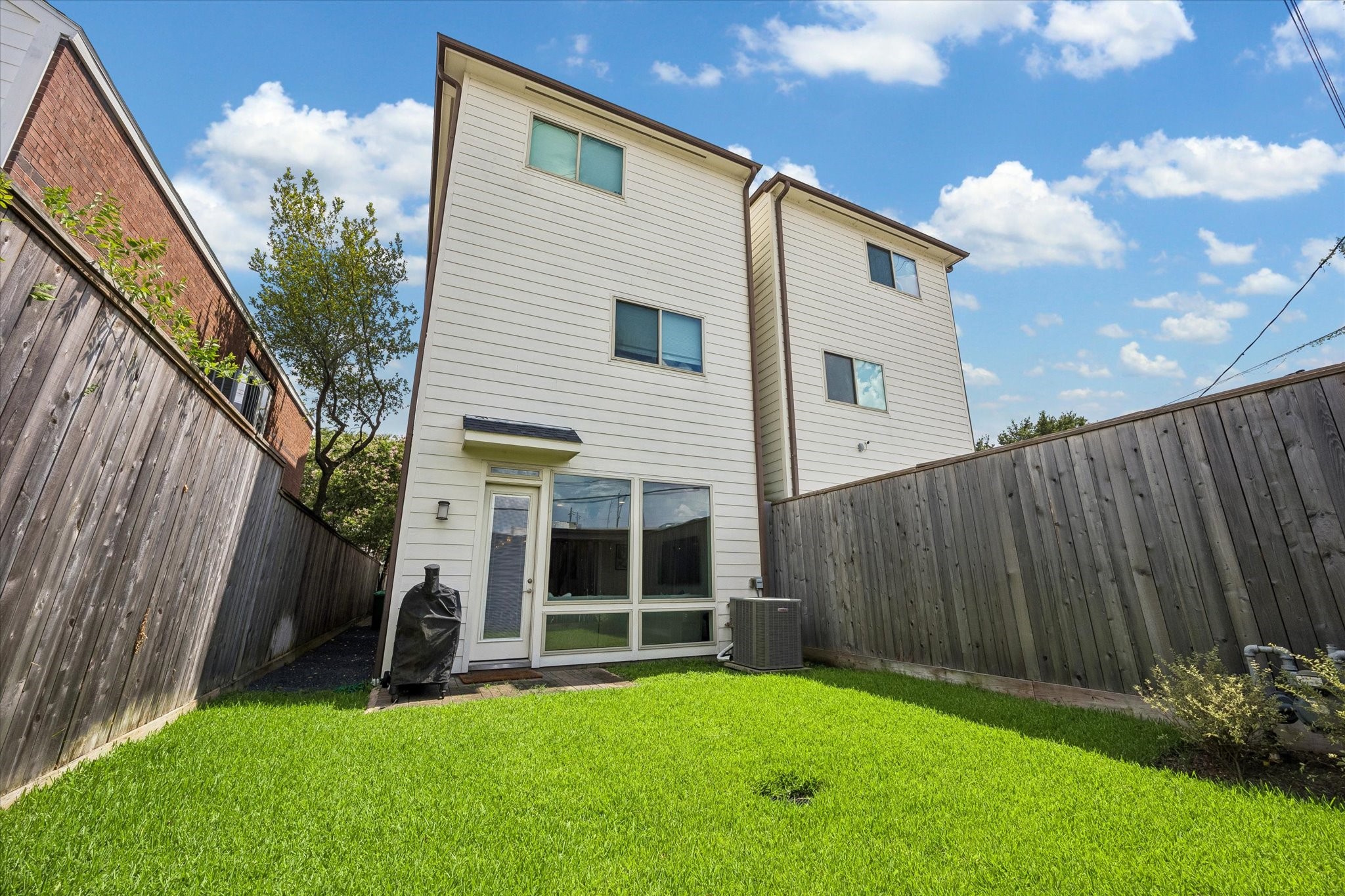 2122 Banks Street Houston, TX 77098 - Photo 19 of 19