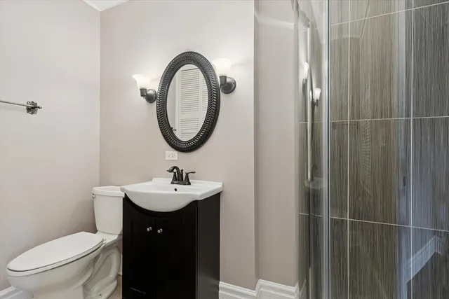 $400,000 | 241 Diamond Head Drive, Des Plaines, IL 60018