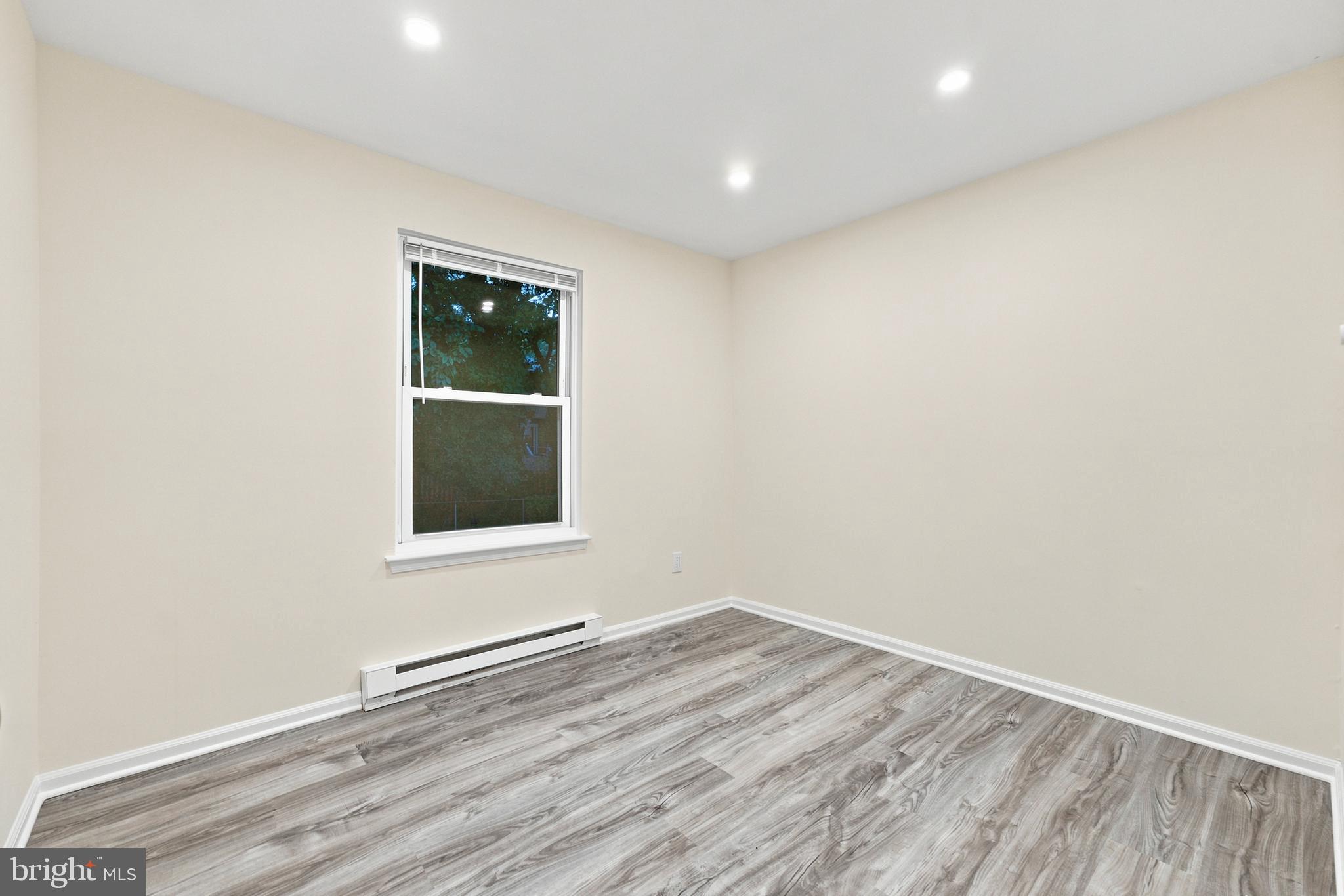 155 Hampshire Road Sicklerville, NJ 08081 - Photo 15 of 18