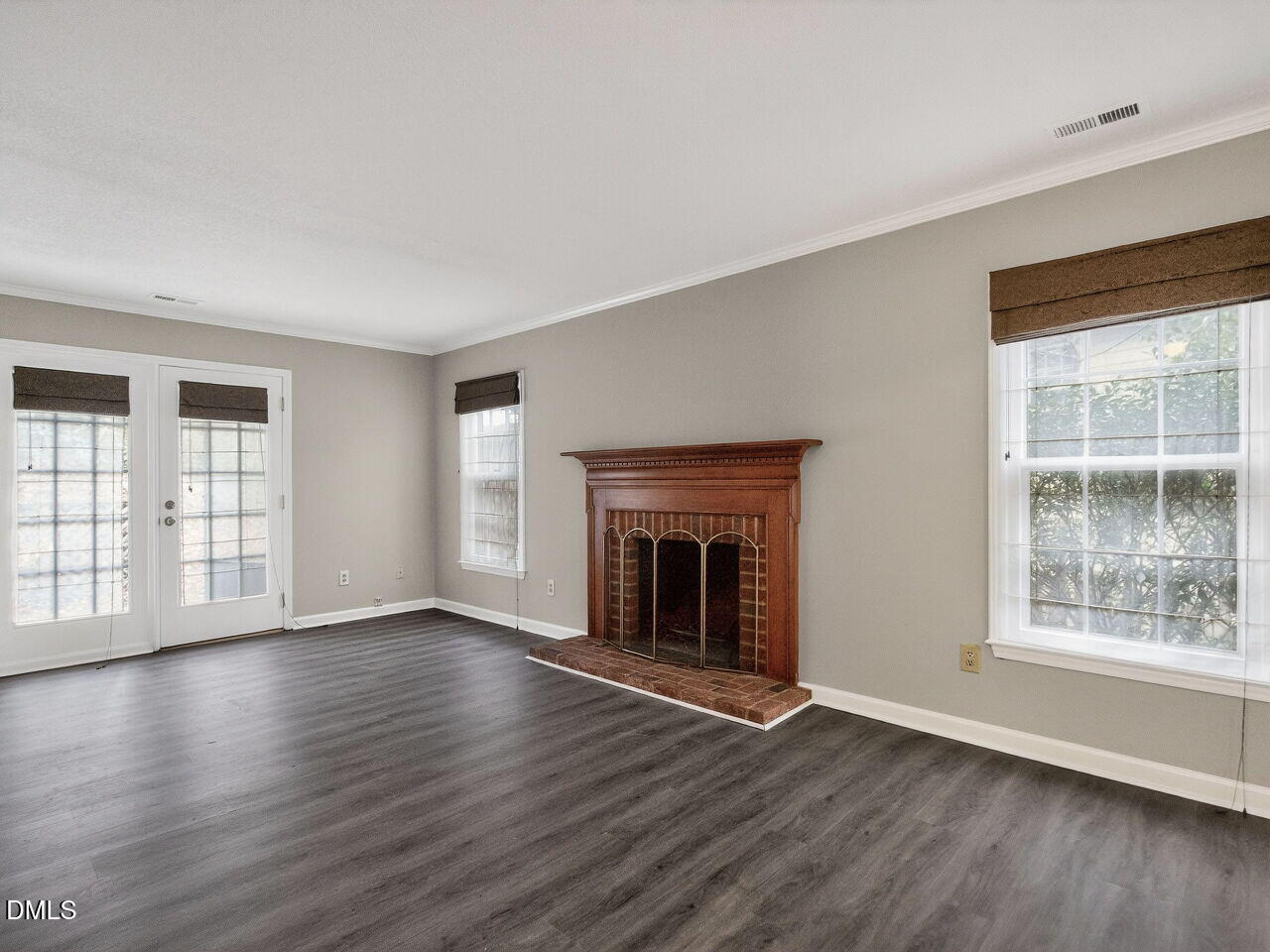 1313 Dylan Heath Court Raleigh, NC 27608 - Photo 9 of 23 009-1280x960-family-room