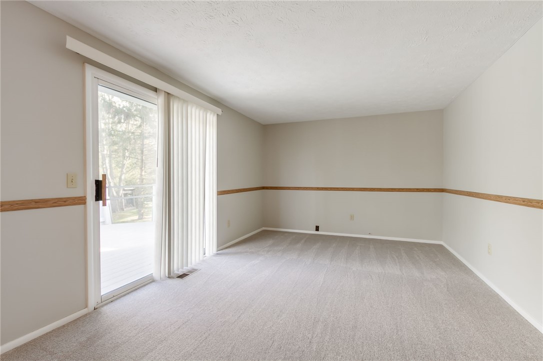 3261 Evergreen Circle Walworth, NY 14568 - Photo 6 of 27