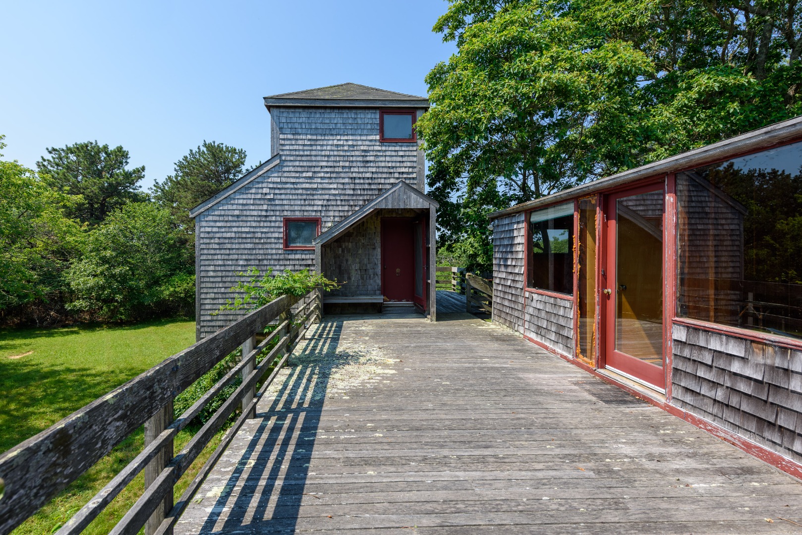 49 Runner Road West Tisbury, MA 02568 - Photo 13 of 20 http://d1qzqeyxiitrap.cloudfront.net/photos/38480/4701e3c3.jpg