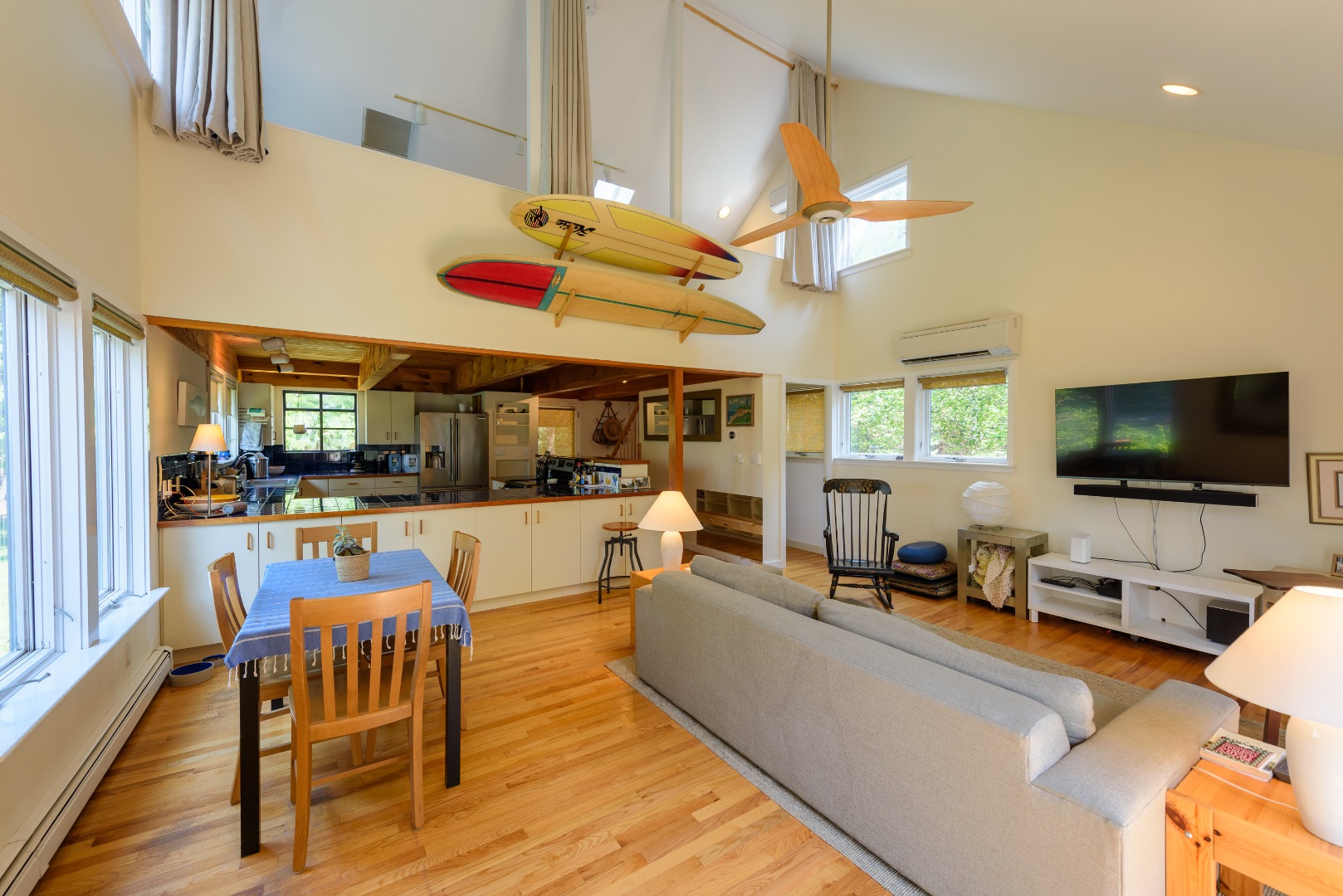 49 Runner Road West Tisbury, MA 02568 - Photo 5 of 20 http://d1qzqeyxiitrap.cloudfront.net/photos/38480/6da3ae50.jpg