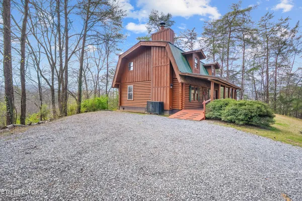$499,900 | 1736 Walker Trail, Sevierville, TN 37876