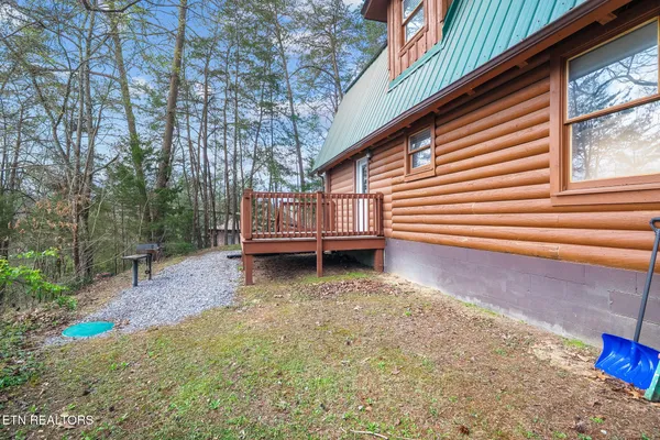 $499,900 | 1736 Walker Trail, Sevierville, TN 37876