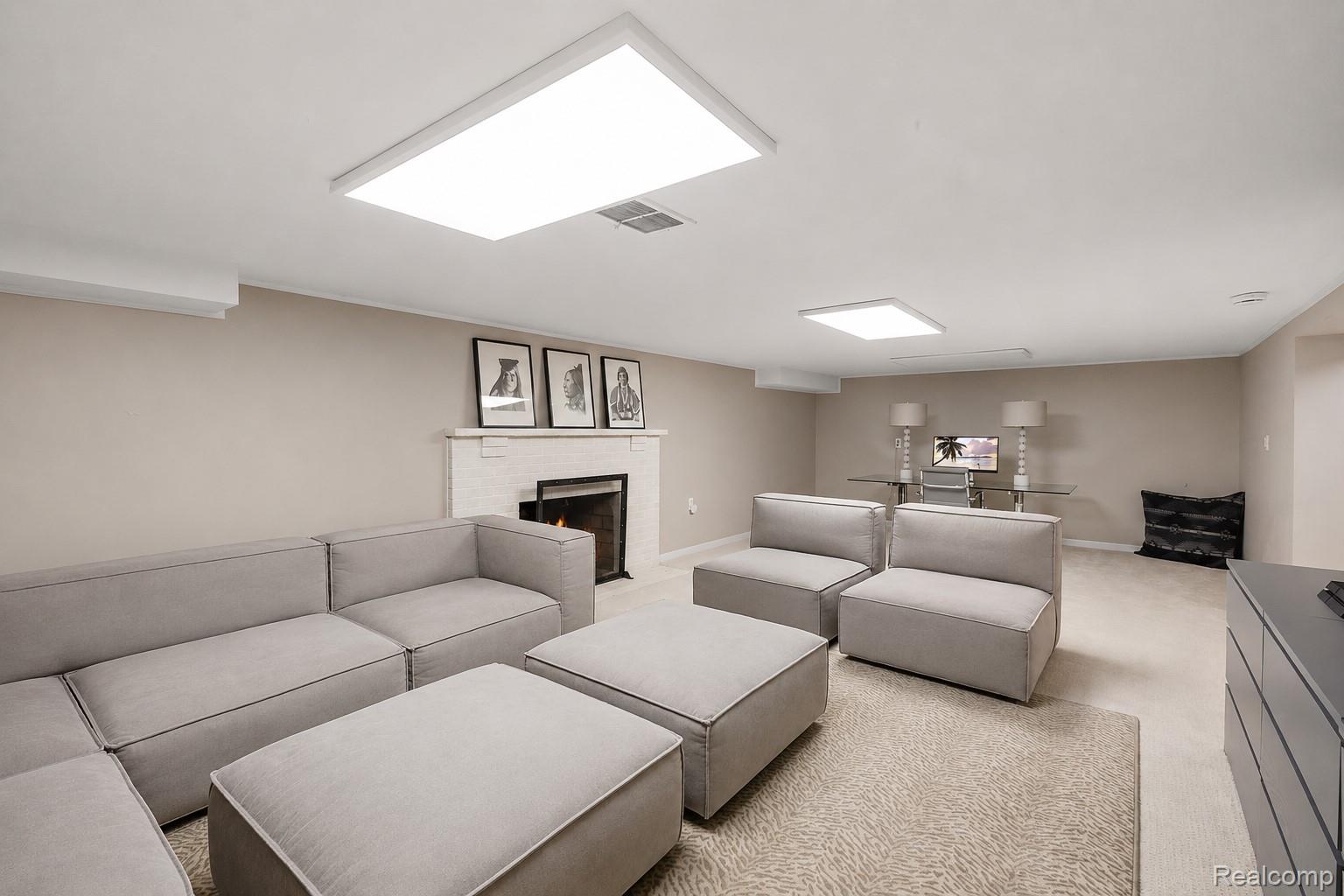 232 Guilford Road Bloomfield Hills, MI 48304 - Photo 30 of 47 guilford 20.jpeg