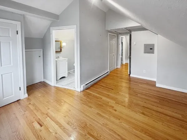$3,000 | 80 Delmont Avenue, Unit 2, Worcester, MA 01604